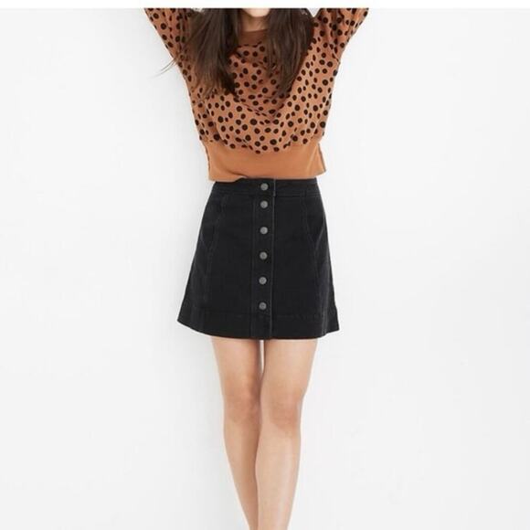Madewell Dresses & Skirts - Madewell Black Classic Denim Button Up Skirt Size 10
